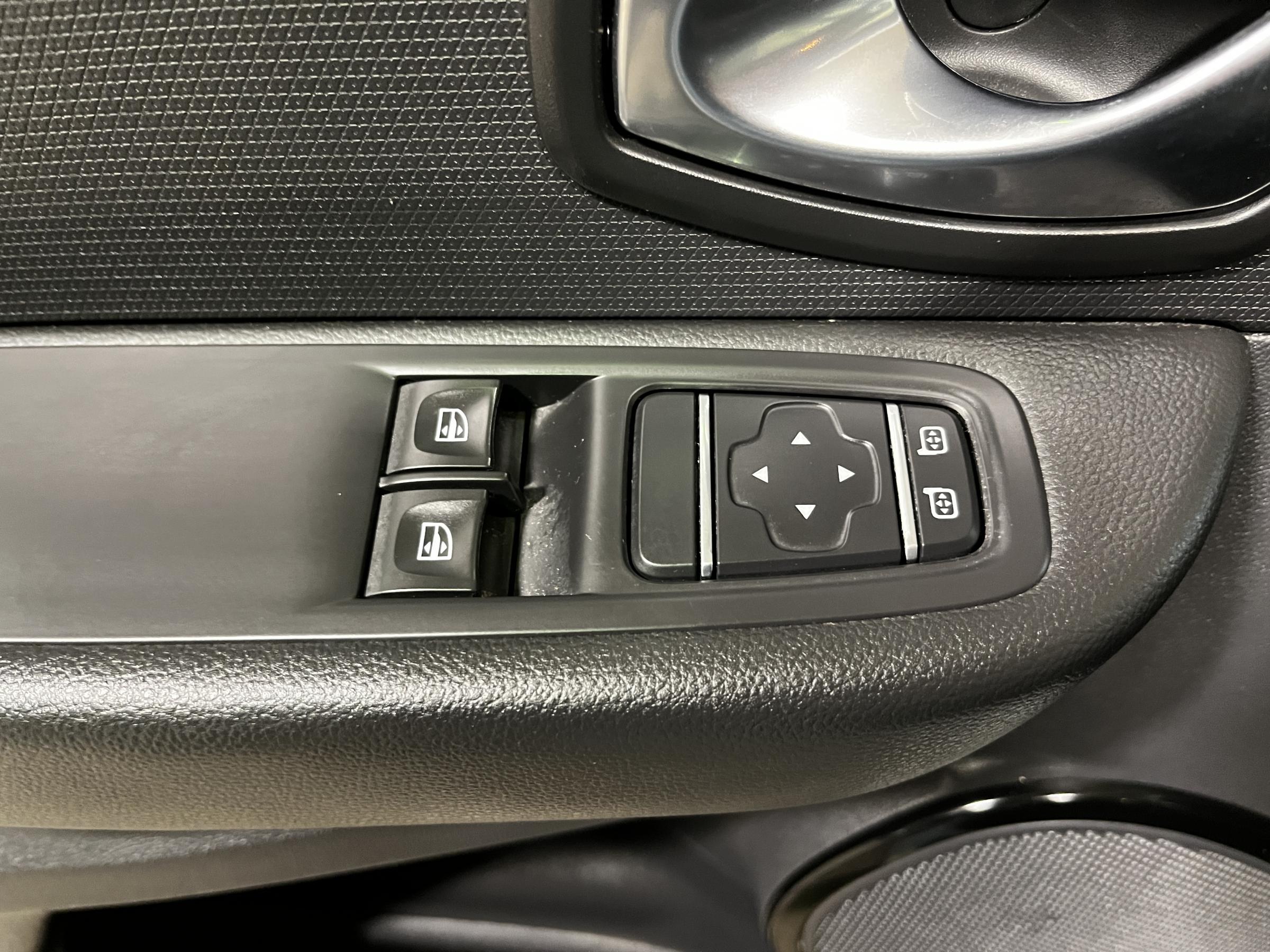 Renault Clio, 2020 - pohled č. 12