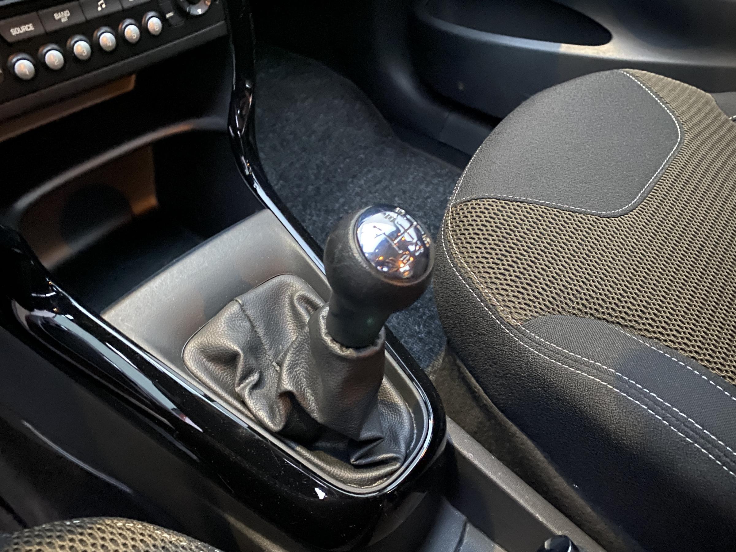 Citroën C3, 2012 - pohled č. 15