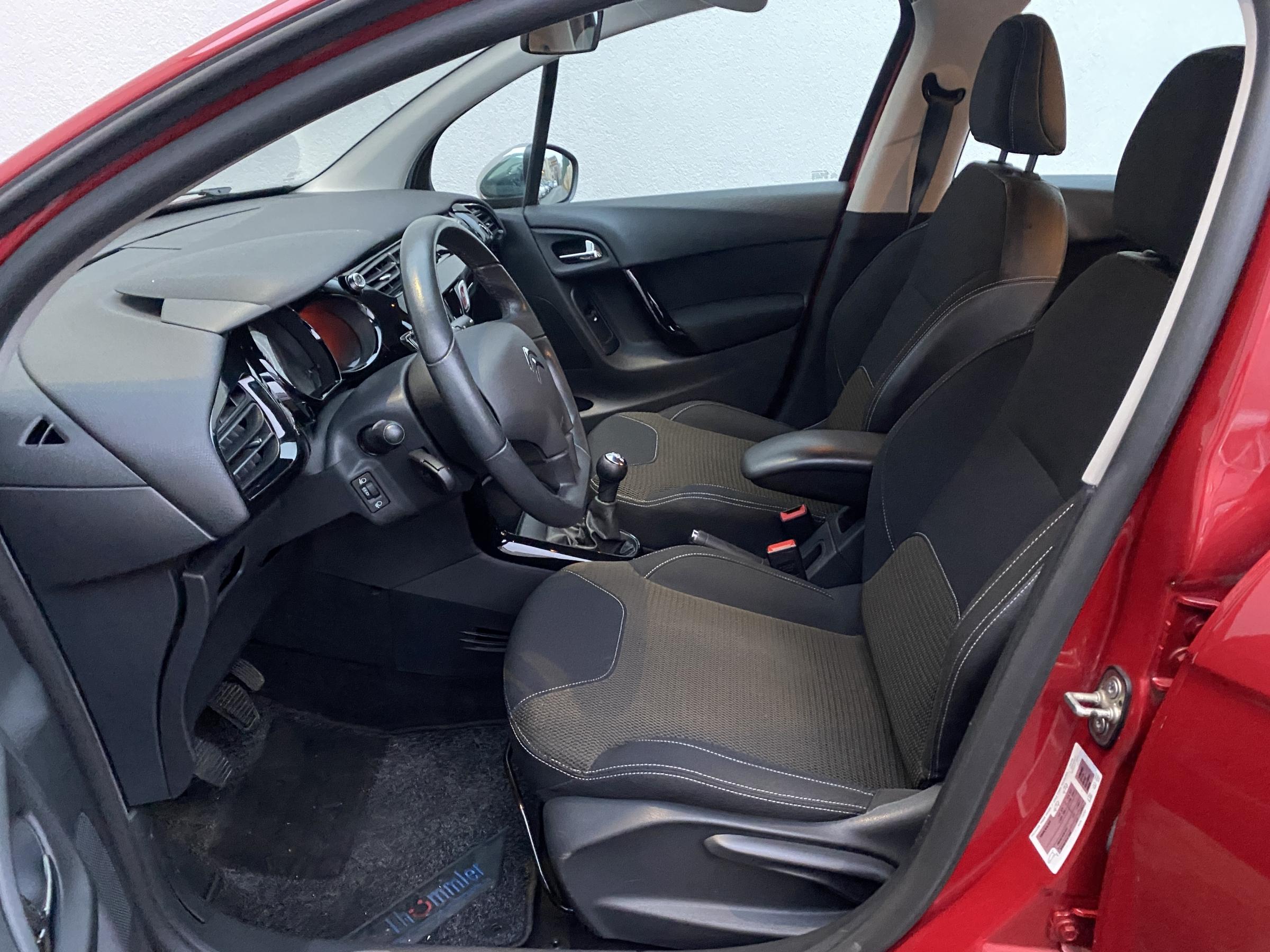 Citroën C3, 2012 - pohled č. 9