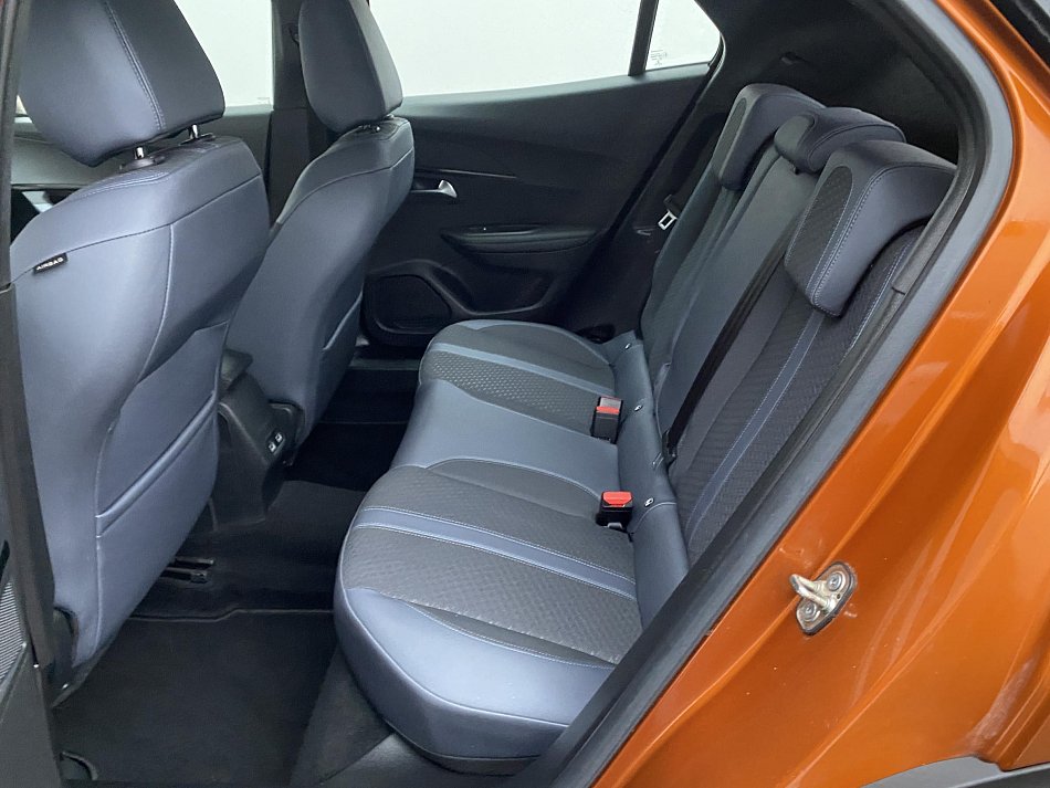 Peugeot 2008 1.2PT Allure