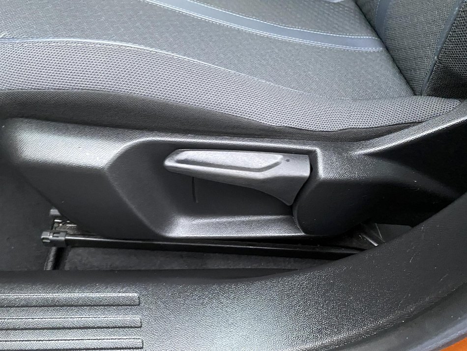 Peugeot 2008 1.2PT Allure