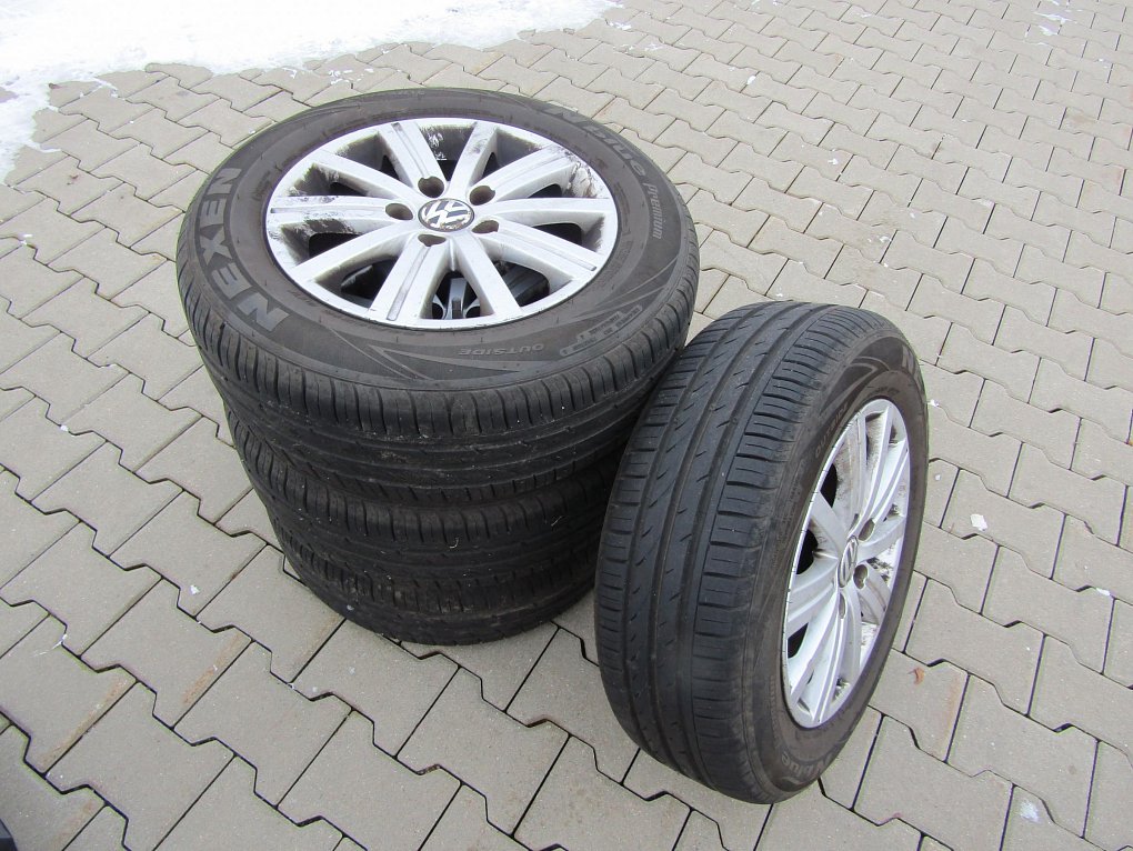 Volkswagen Golf 1.4i 