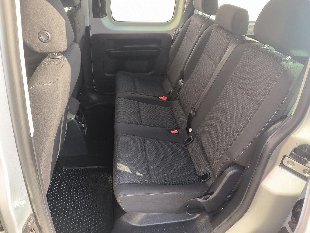 Volkswagen Caddy 2.0TDi Trendline MAXi 7míst