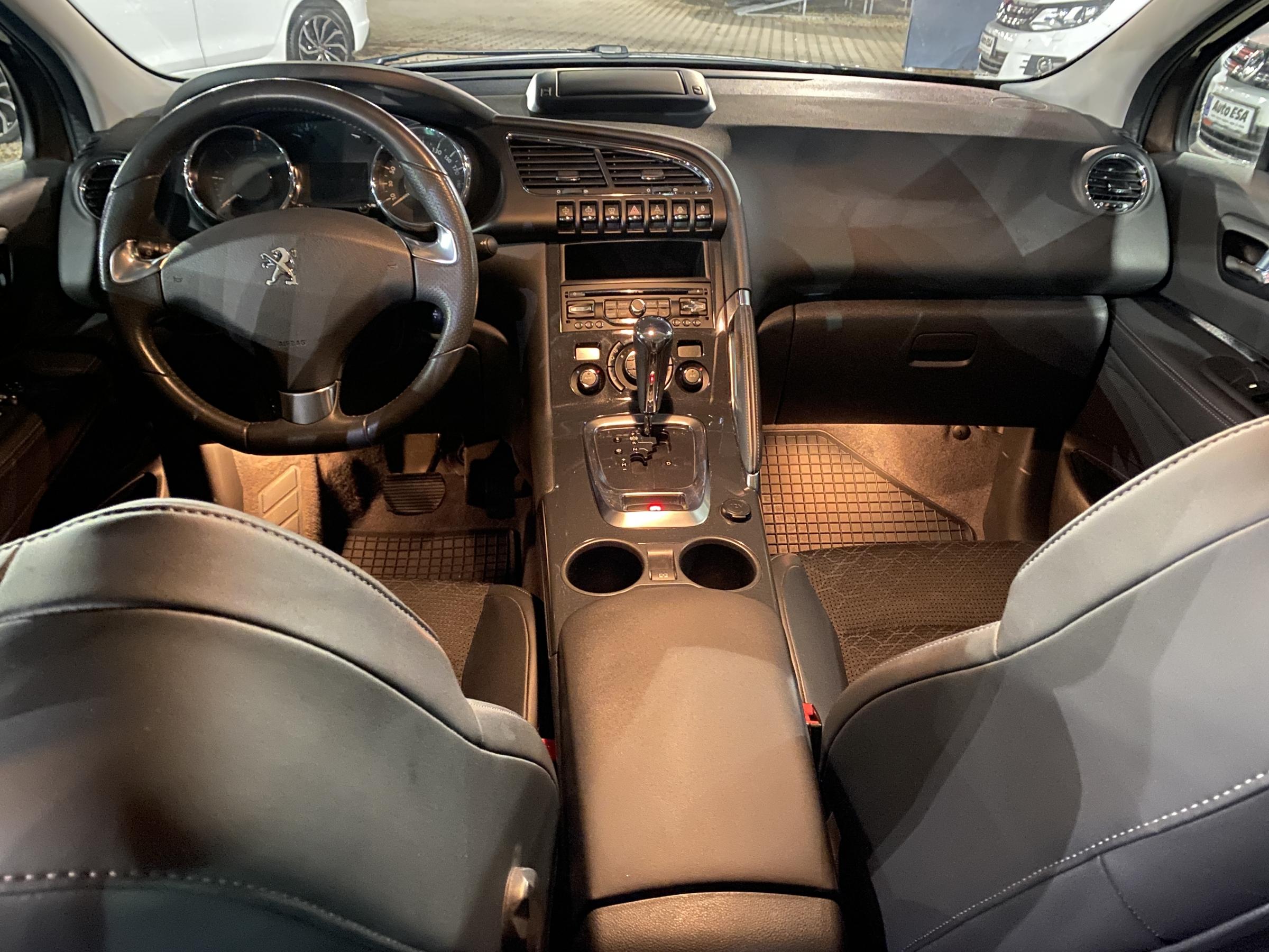 Peugeot 3008, 2014 - pohled č. 8