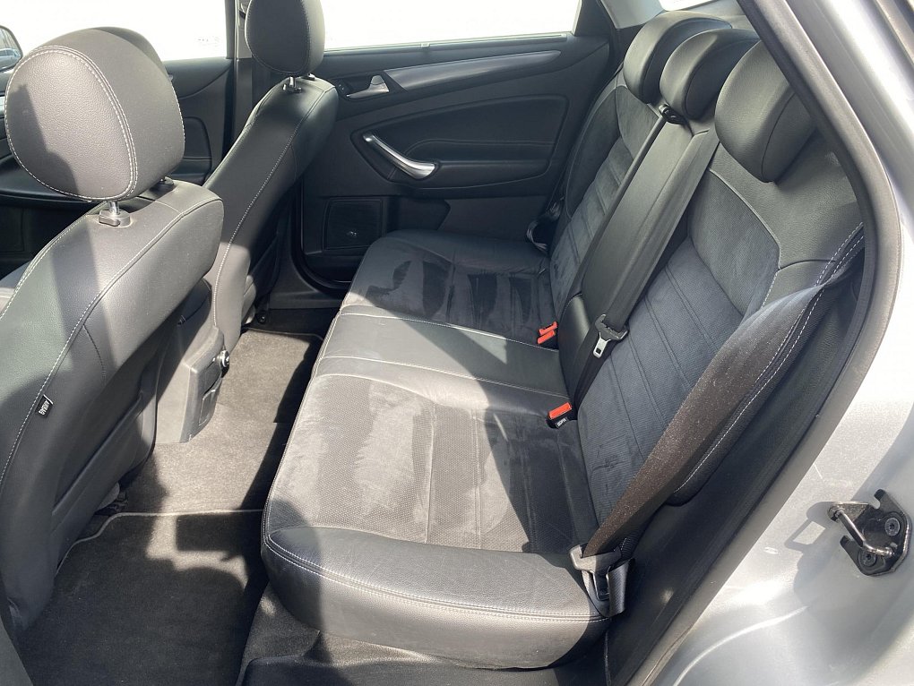 Ford Mondeo 2.0 TDCi Titanium