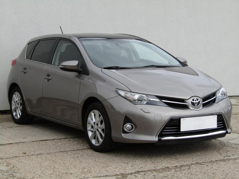 Toyota Auris 1.6i 