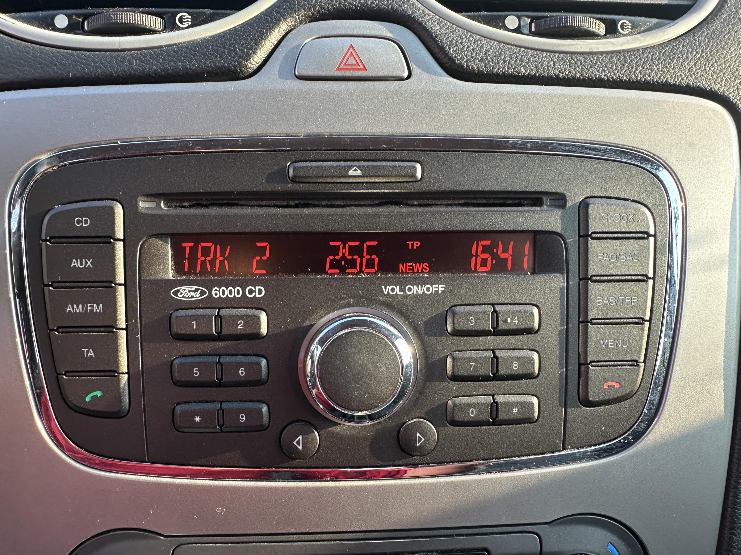 Ford Focus, 2011 - pohled č. 13