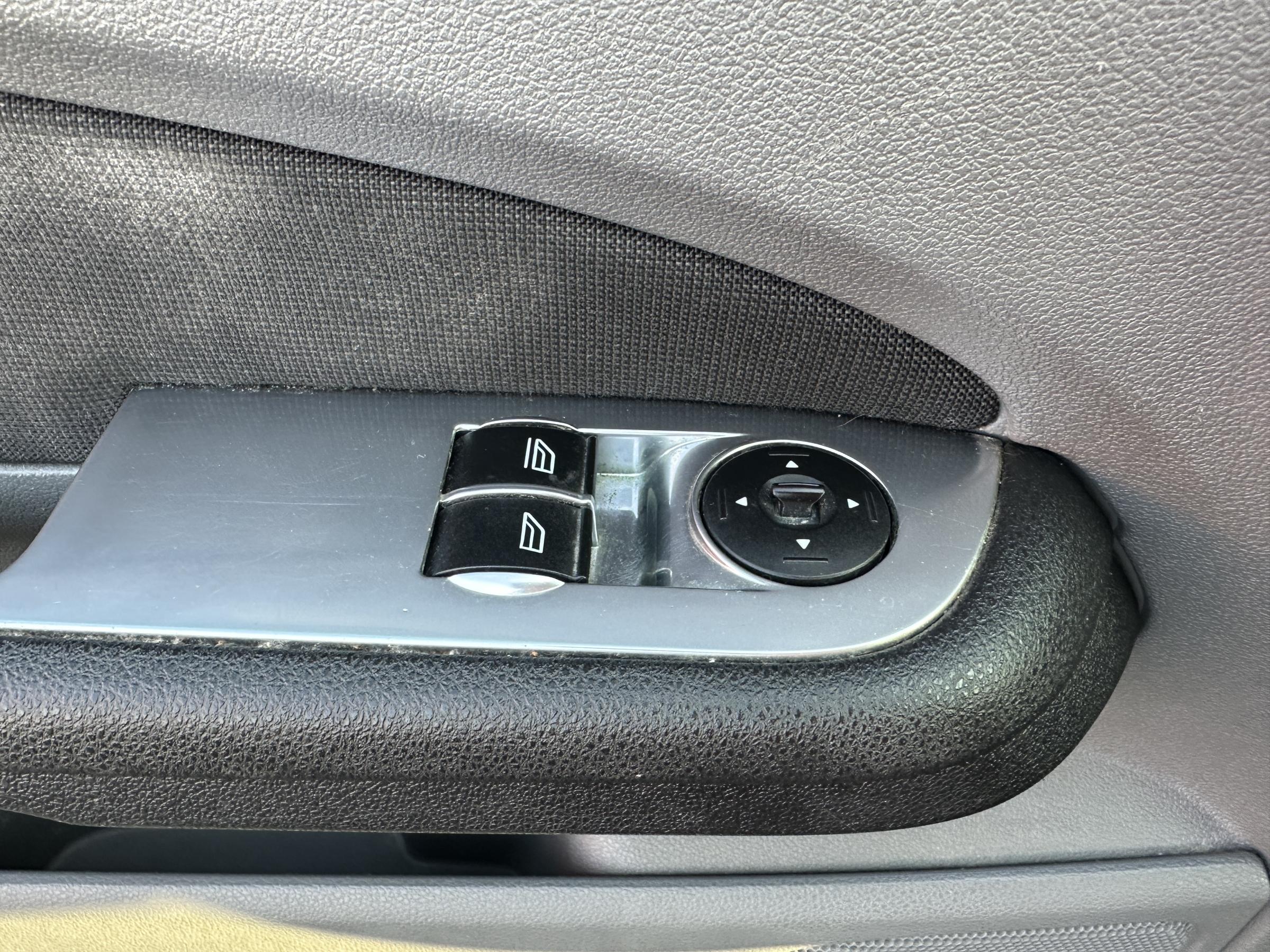 Ford Focus, 2011 - pohled č. 17