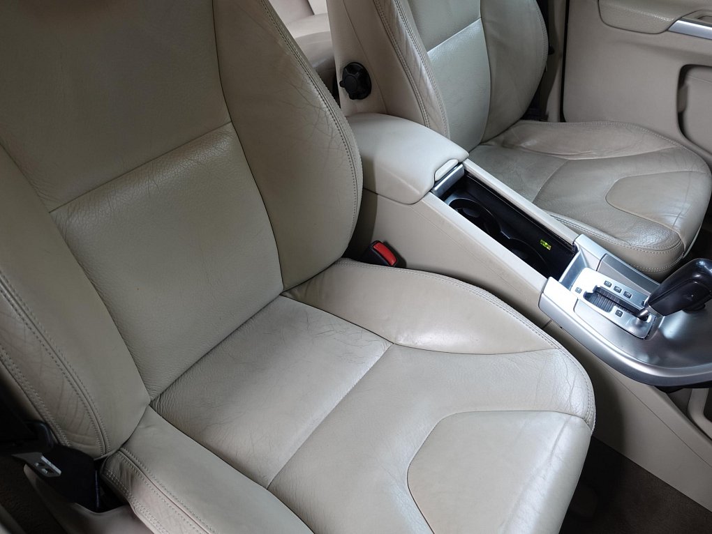 Volvo XC60 2.4D  4x4