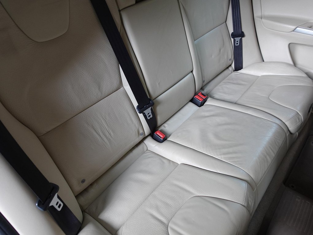 Volvo XC60 2.4D  4x4