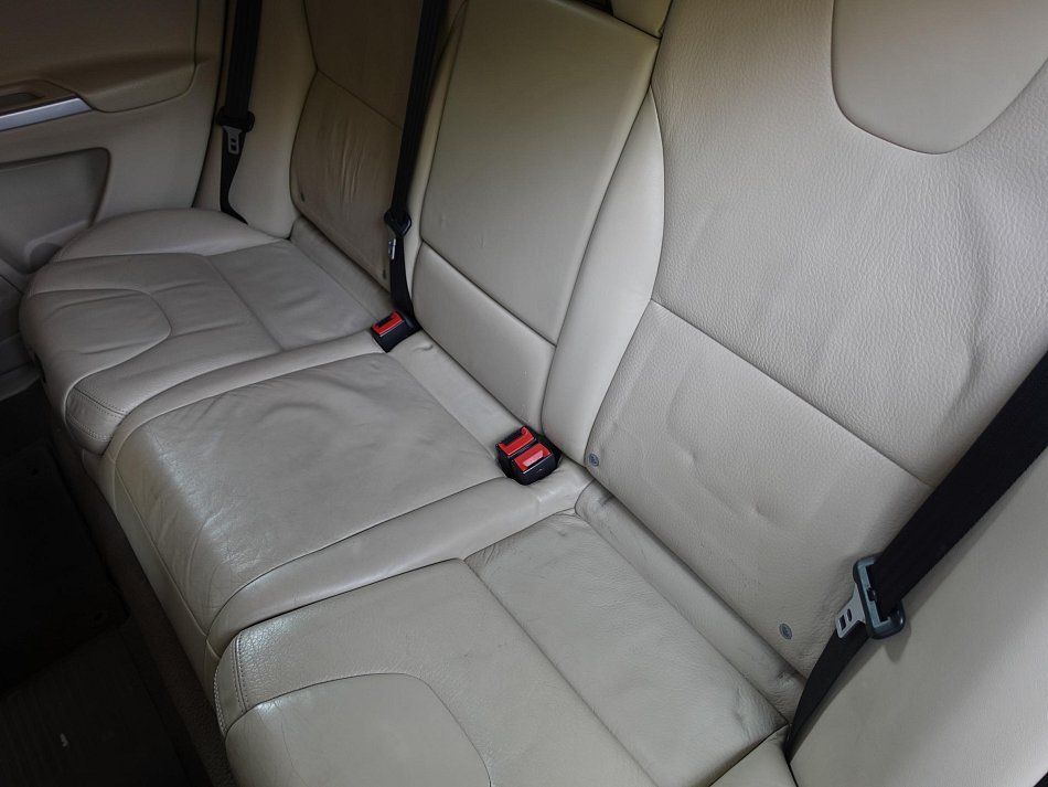 Volvo XC60 2.4D  4x4