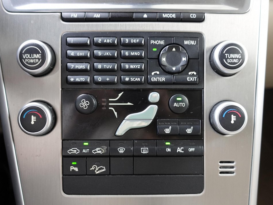 Volvo XC60 2.4D  4x4