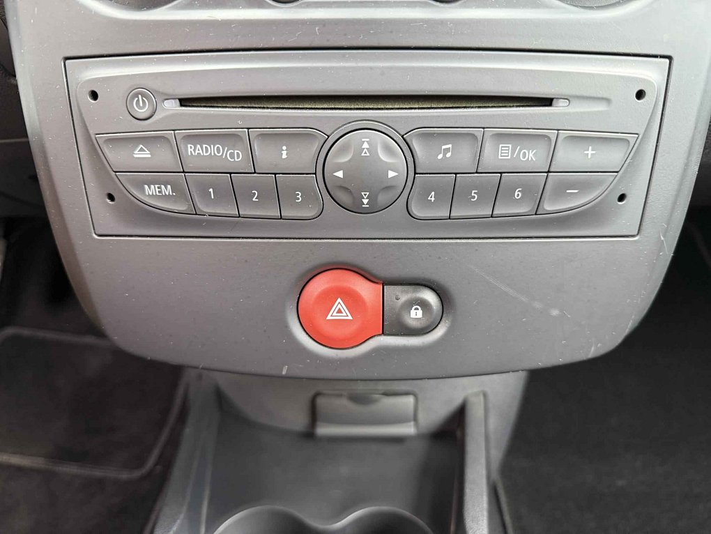 Renault Clio 1.2 i 