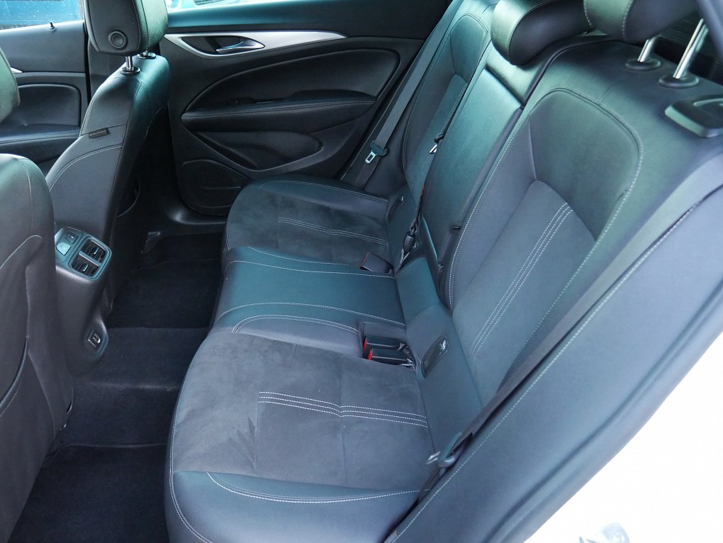 Opel Insignia 2.0 CDTI 