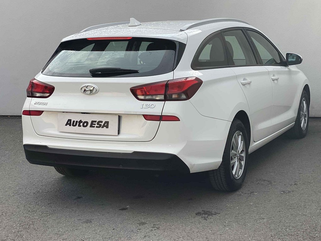 Hyundai I30 1.4 T-GDi Trikolor