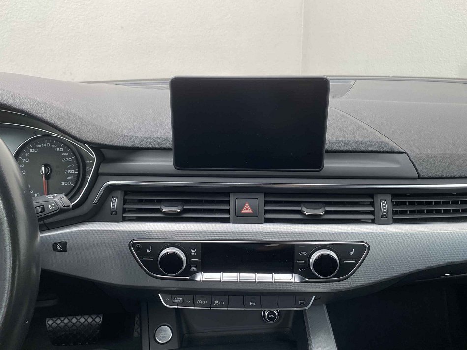 Audi A4 2.0 TDi 