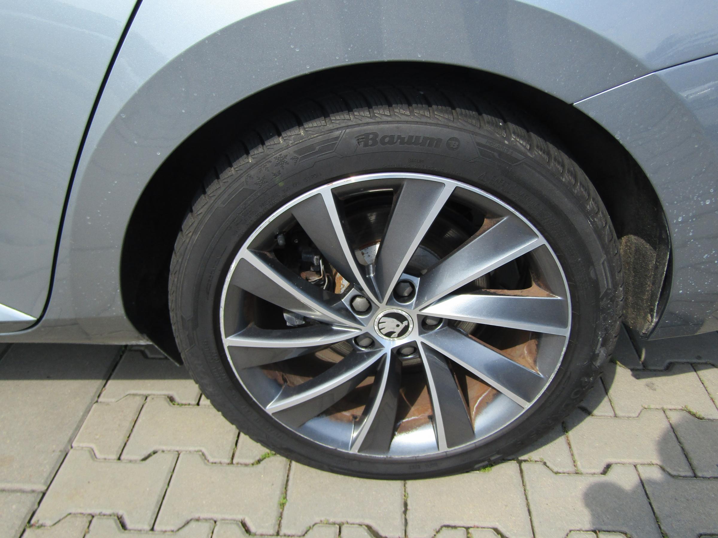 Škoda Superb III, 2017 - pohled č. 20