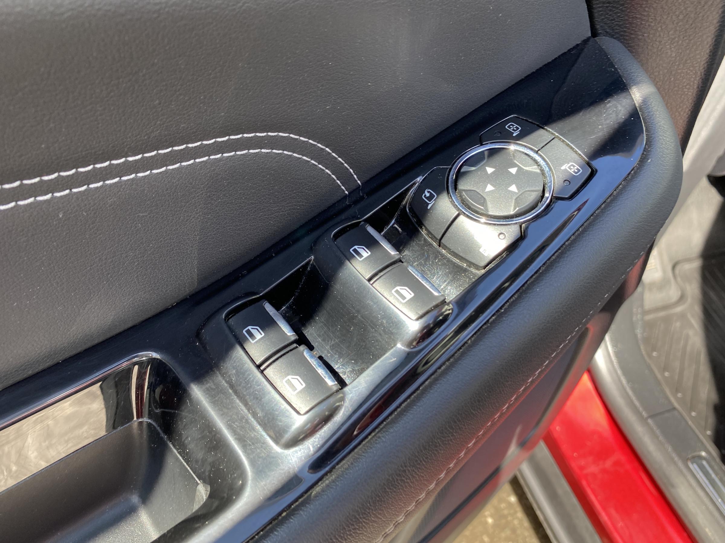 Ford Galaxy, 2017 - pohled č. 15