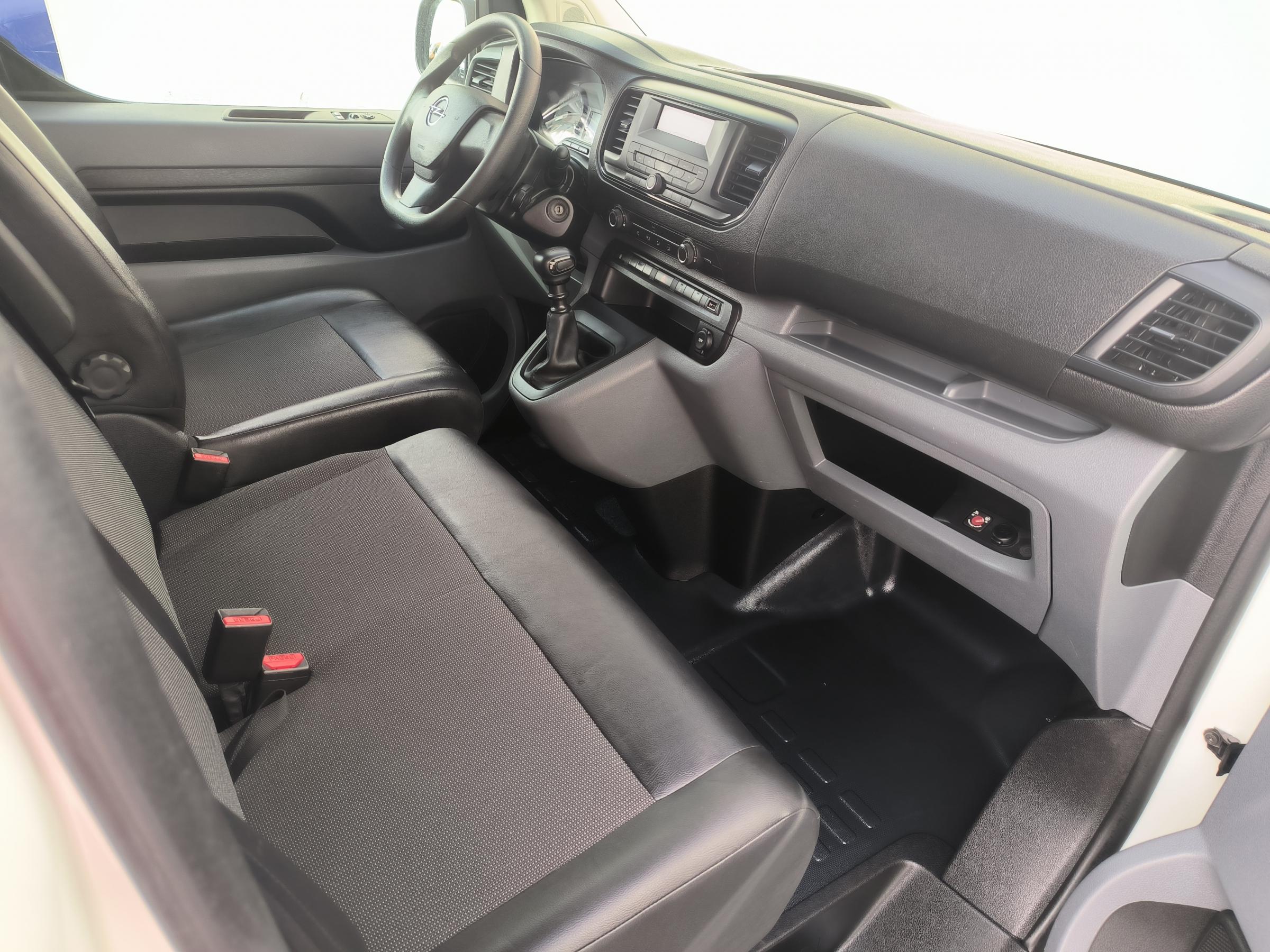 Opel Vivaro, 2021 - pohled č. 11