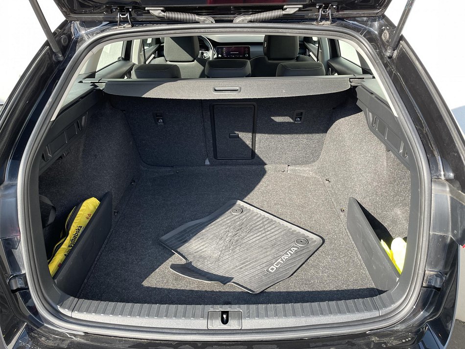 Škoda Octavia IV 2.0 TDi Ambition