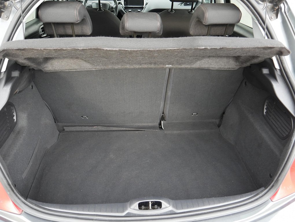 Peugeot 208 1.2 VTi 