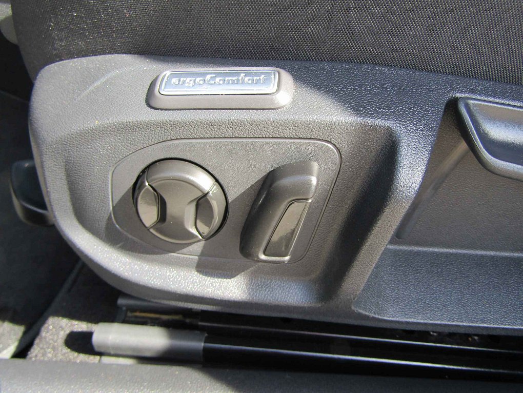 Volkswagen Arteon 2.0 TDi 