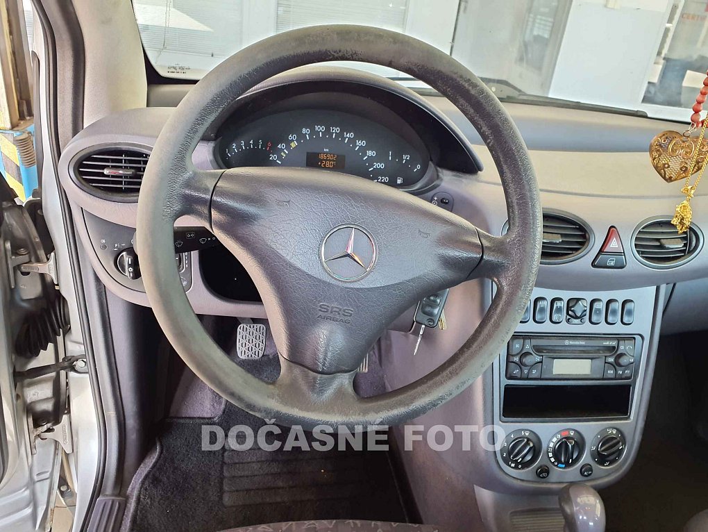 Mercedes-Benz Třída A 1.4i Classic 140