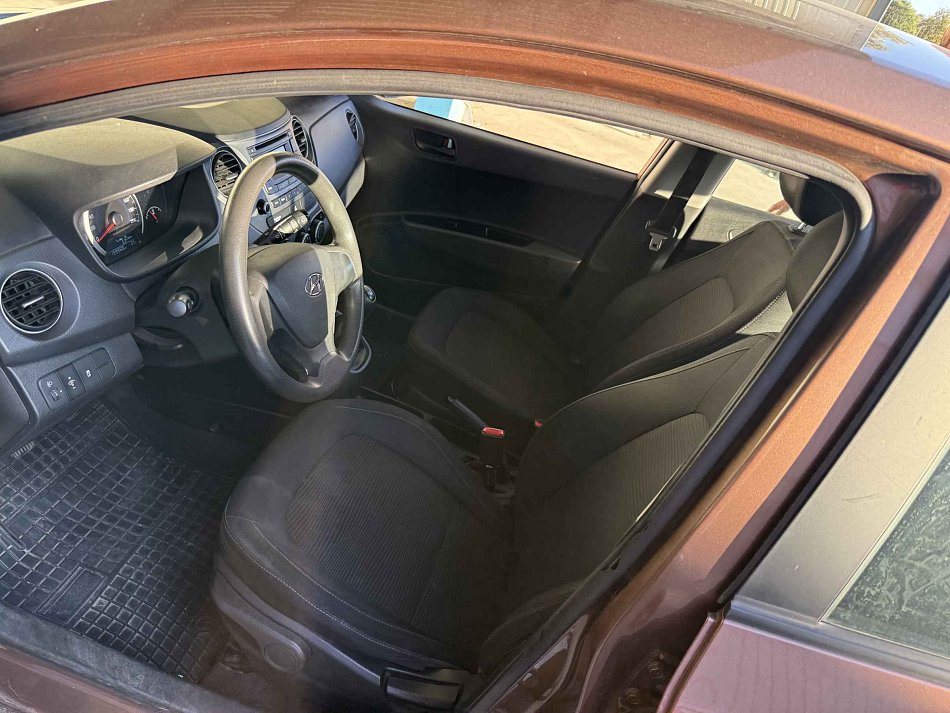 Hyundai I10 1.0i 