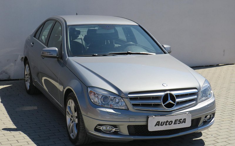 Mercedes-Benz Třída C 1.8CGi  C 180