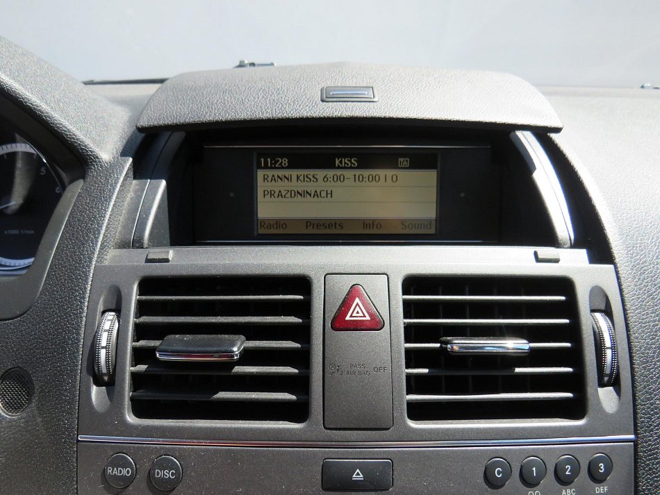 Mercedes-Benz Třída C 1.8CGi  C 180