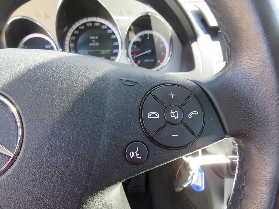 Mercedes-Benz Třída C 1.8CGi  C 180