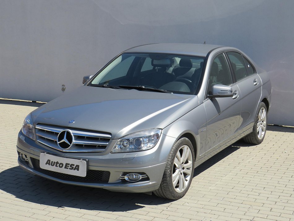 Mercedes-Benz Třída C 1.8CGi  C 180