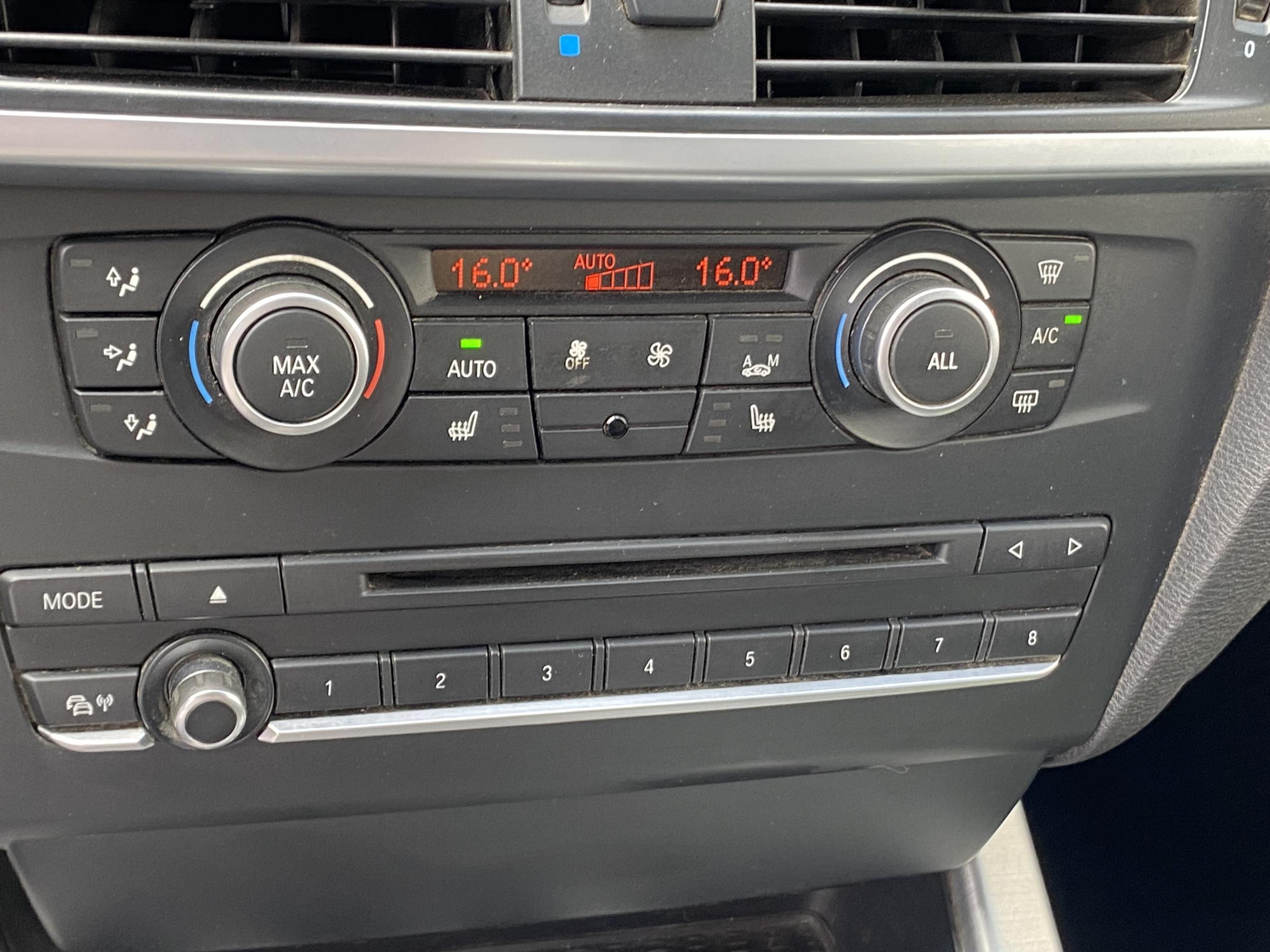 BMW X3, 2012 - pohled č. 20