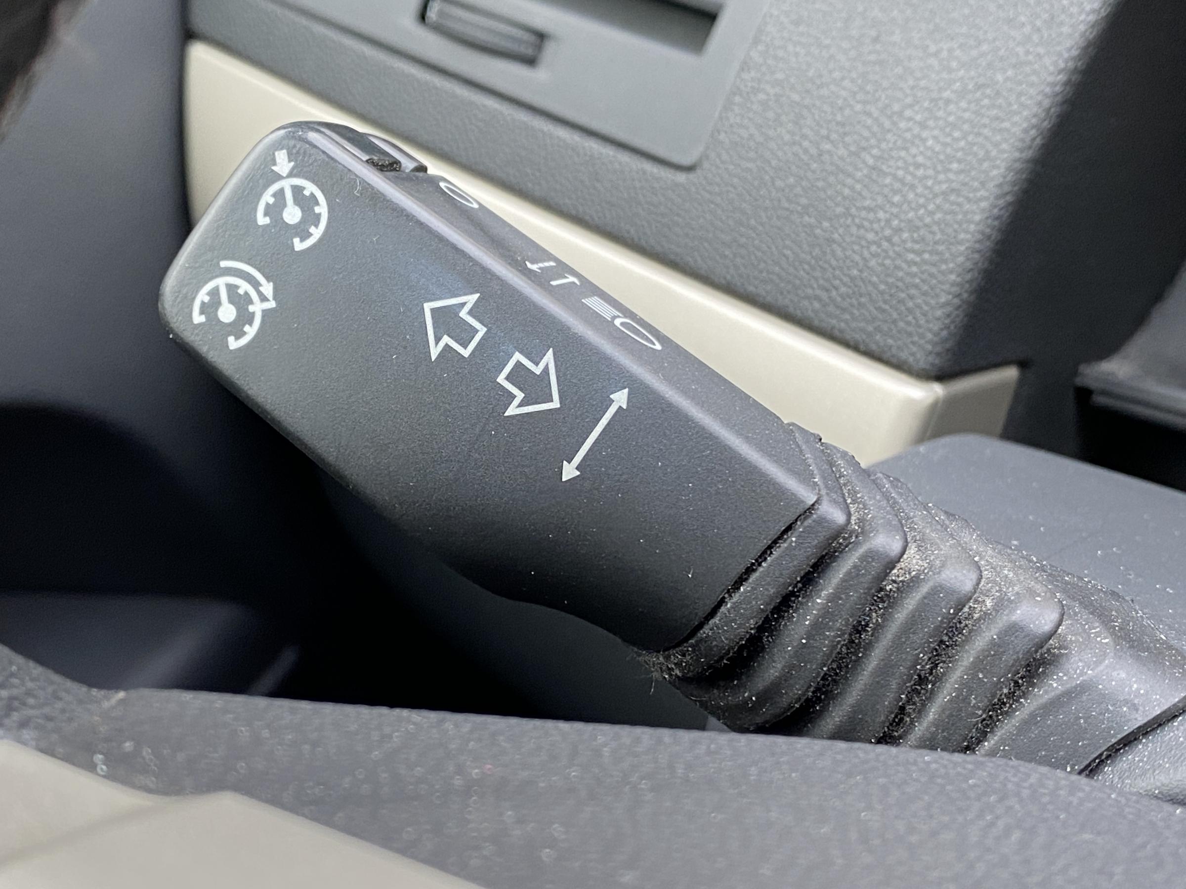 Opel Astra, 2009 - pohled č. 13