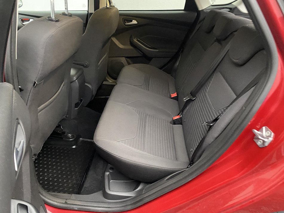 Ford Focus 1.5EB Titanium