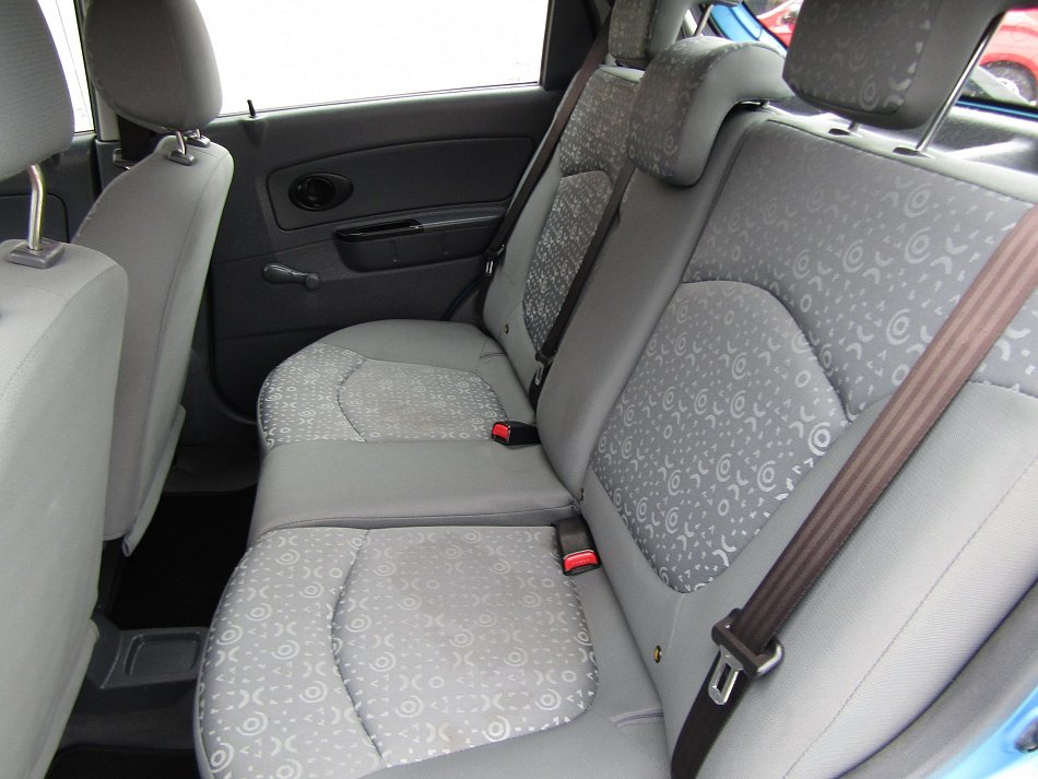 Chevrolet Spark 0.8 i 