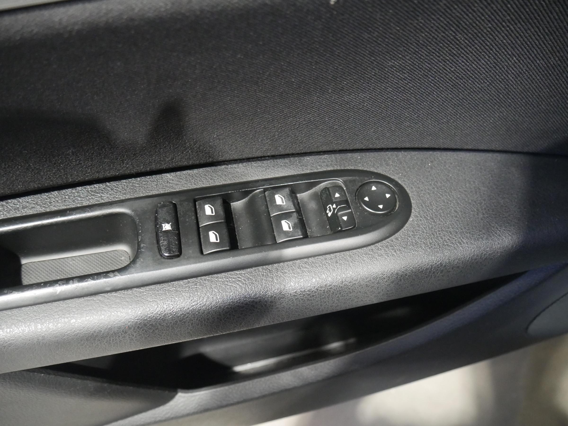 Peugeot 407, 2008 - pohled č. 11