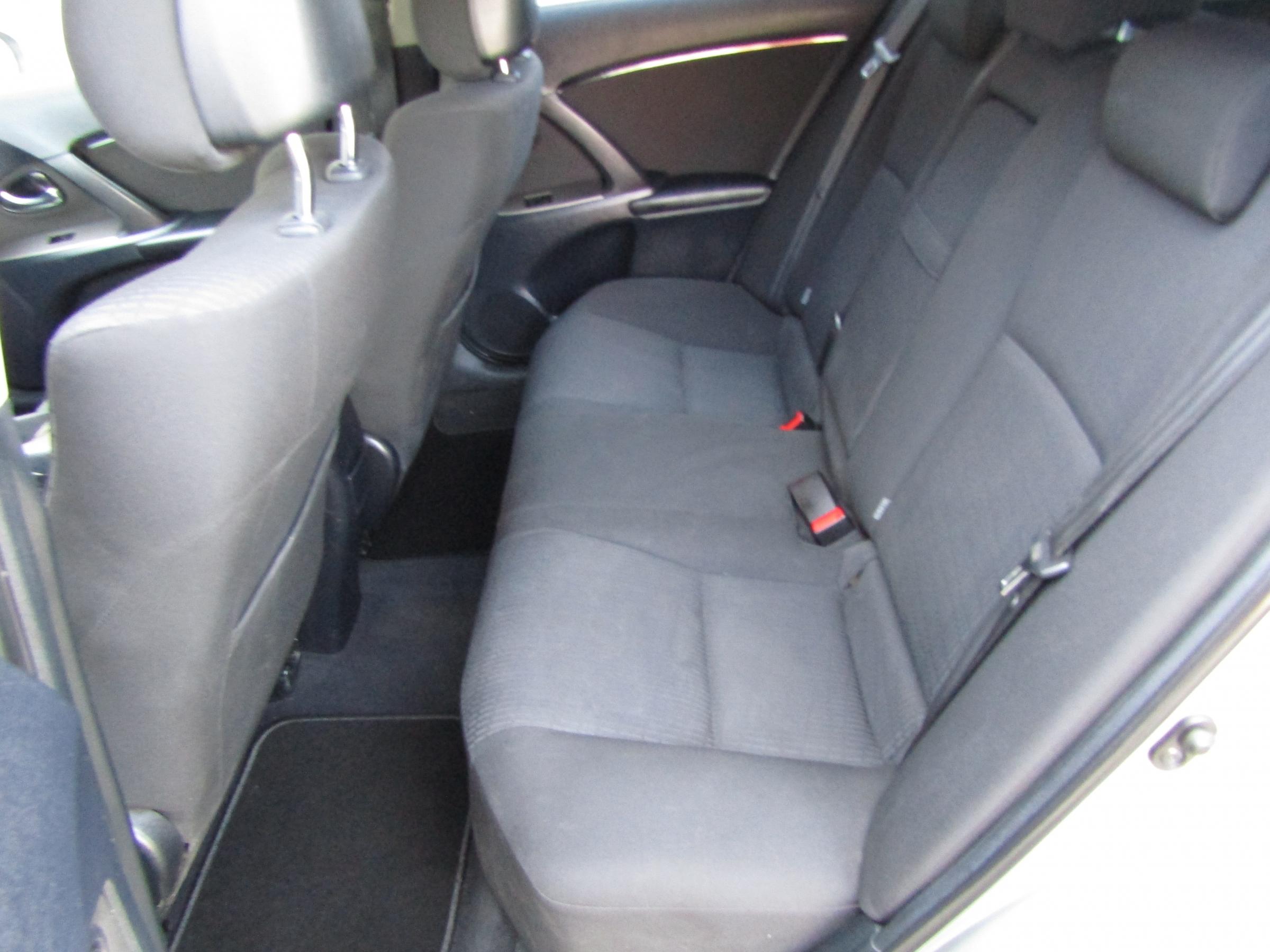 Toyota Avensis, 2010 - pohled č. 10