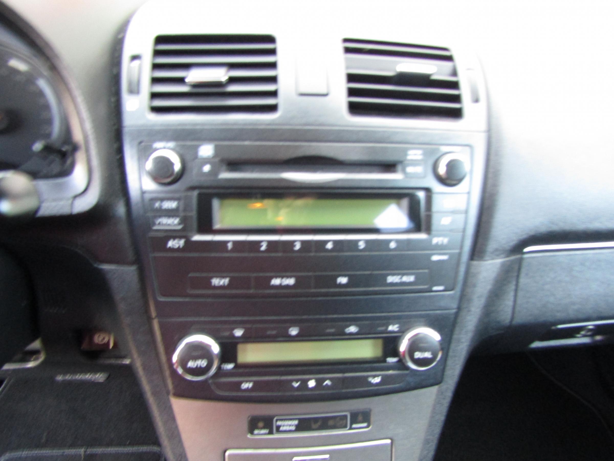 Toyota Avensis, 2010 - pohled č. 14