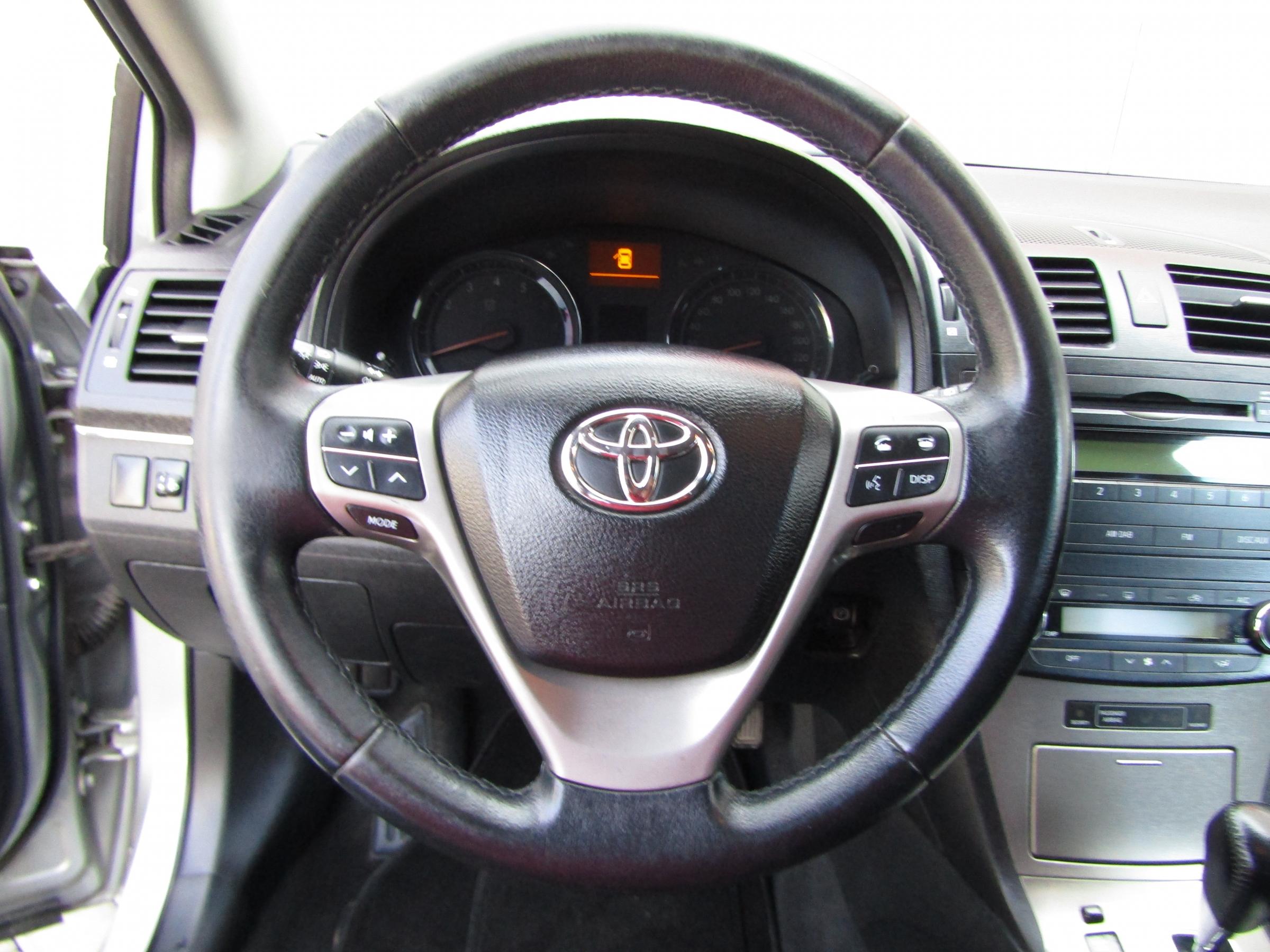 Toyota Avensis, 2010 - pohled č. 16