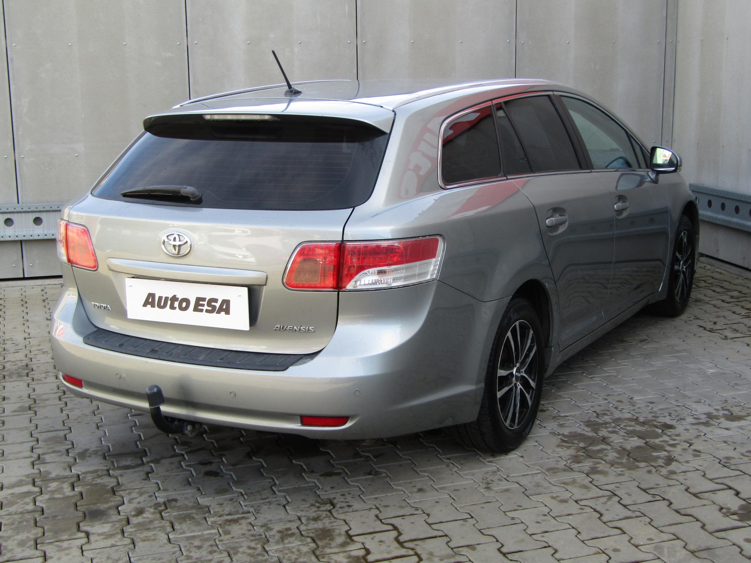 Toyota Avensis, 2010 - pohled č. 4