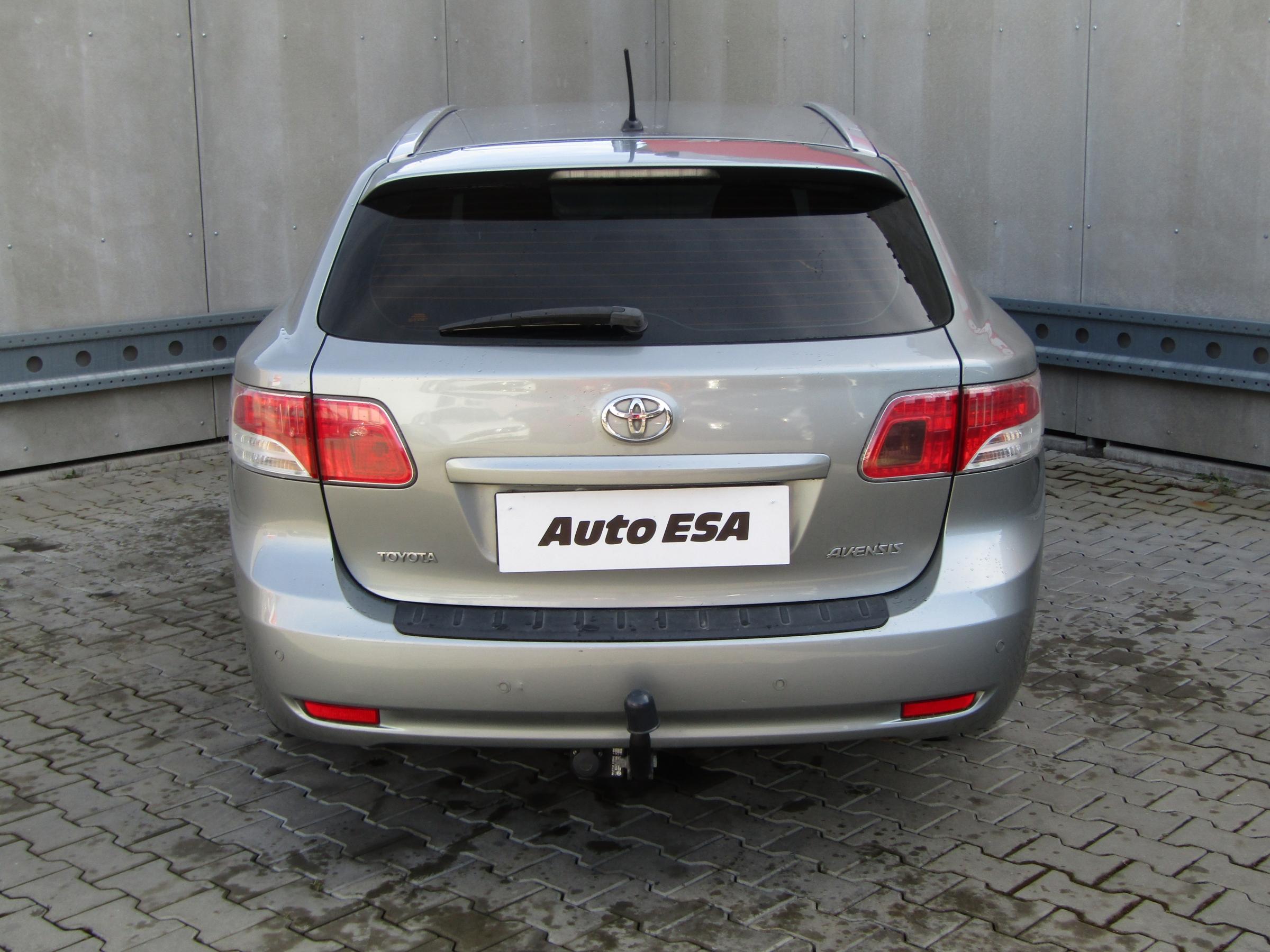 Toyota Avensis, 2010 - pohled č. 5