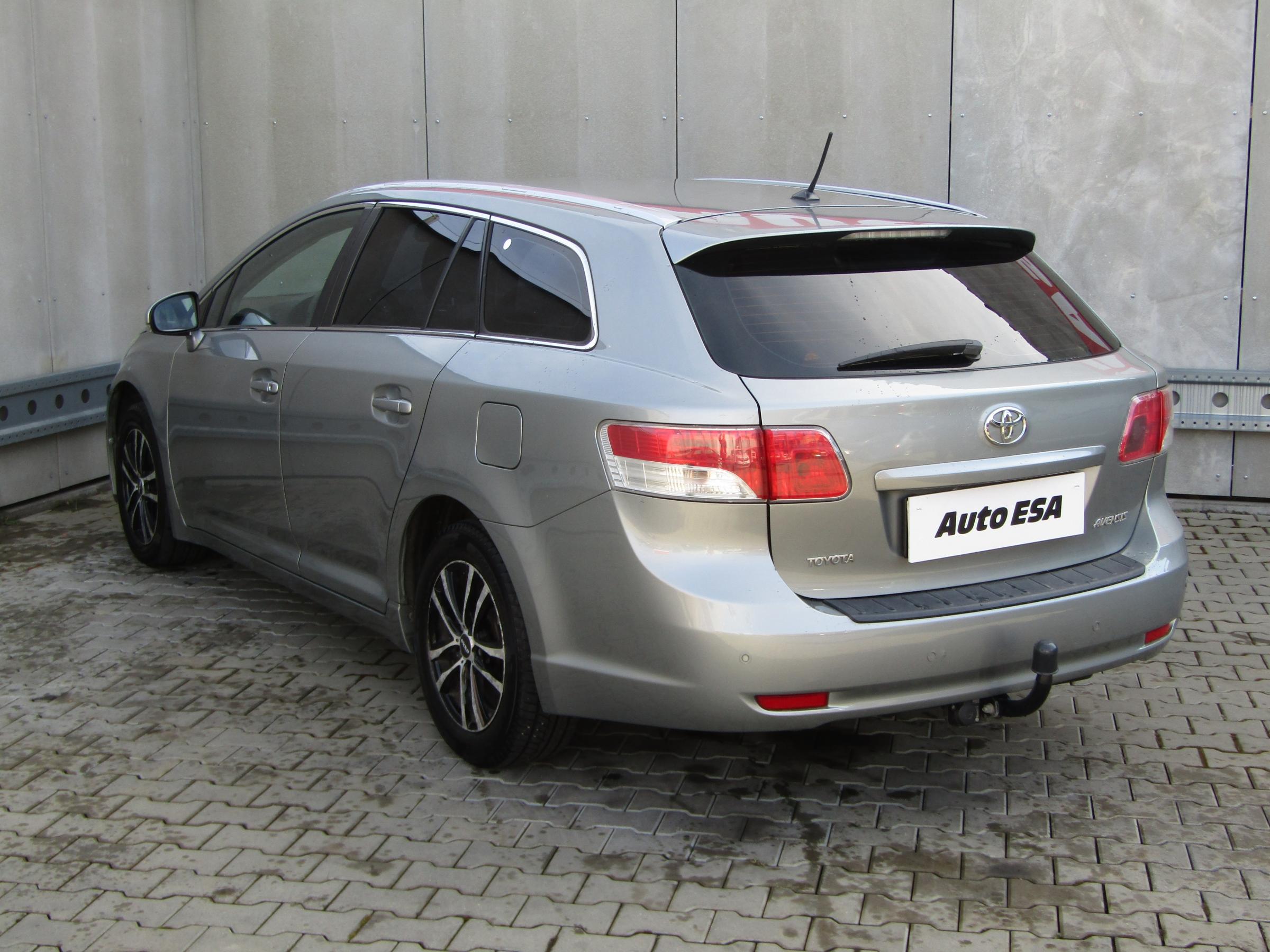 Toyota Avensis, 2010 - pohled č. 6