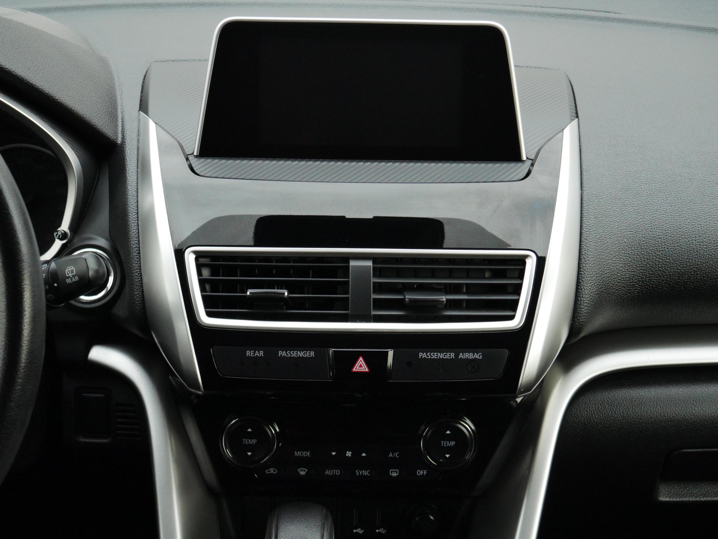 Mitsubishi Eclipse Cross, 2018 - pohled č. 9