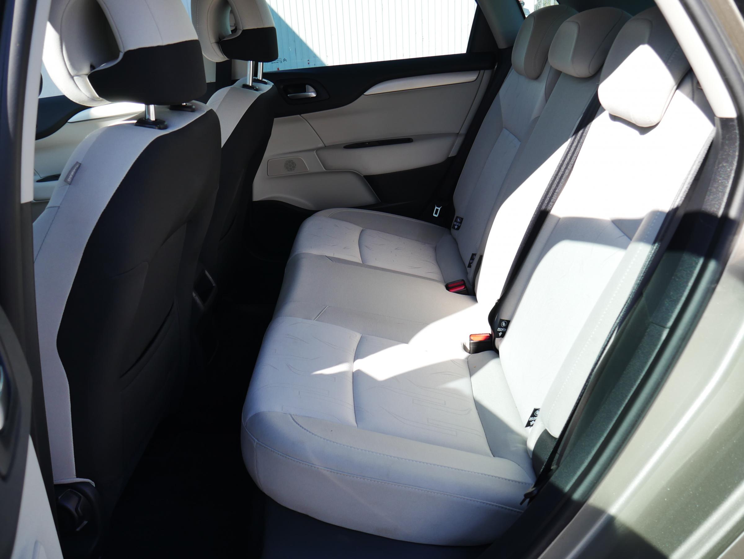 Citroën C4, 2012 - pohled č. 11