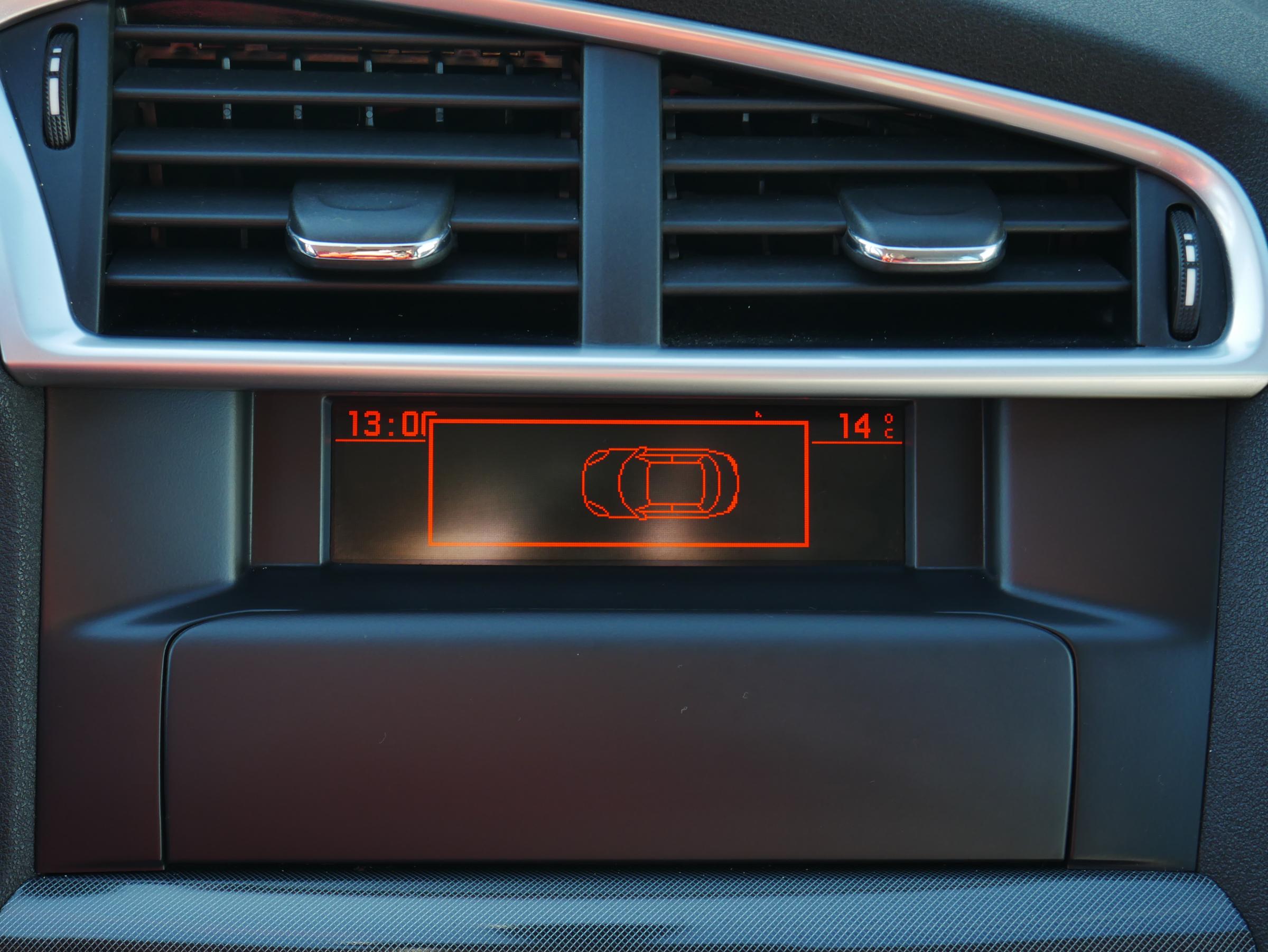 Citroën C4, 2012 - pohled č. 16