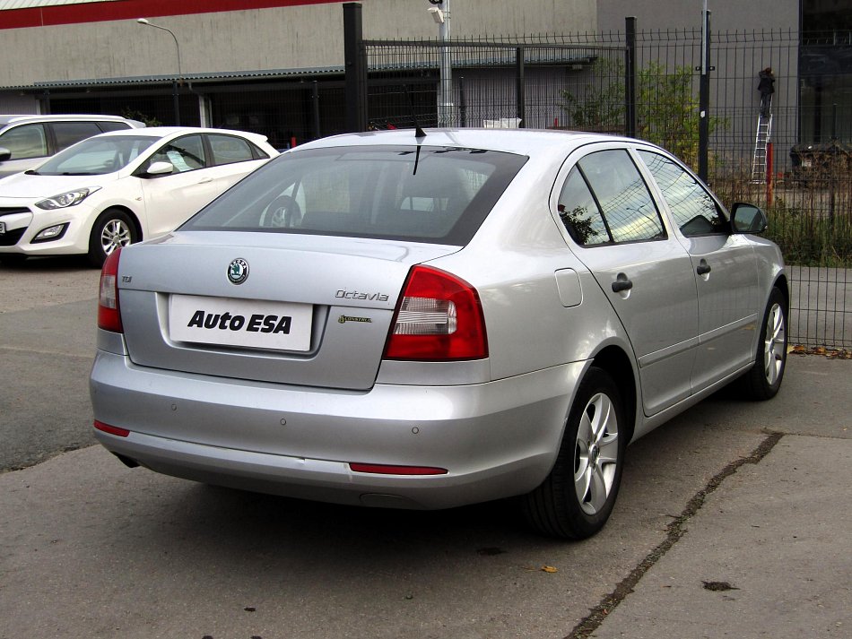 Škoda Octavia II 2.0 TDI Champion
