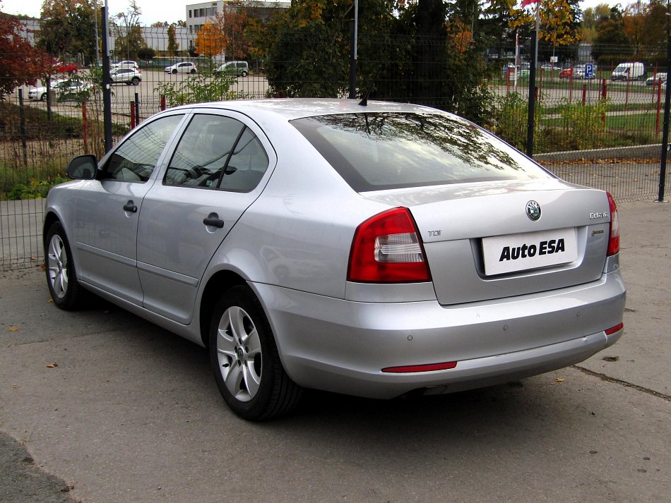 Škoda Octavia II 2.0 TDI Champion