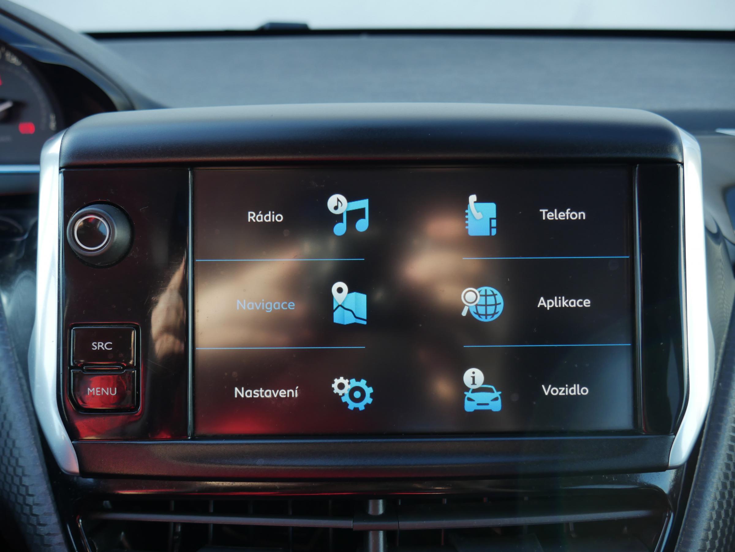 Peugeot 2008, 2018 - pohled č. 18