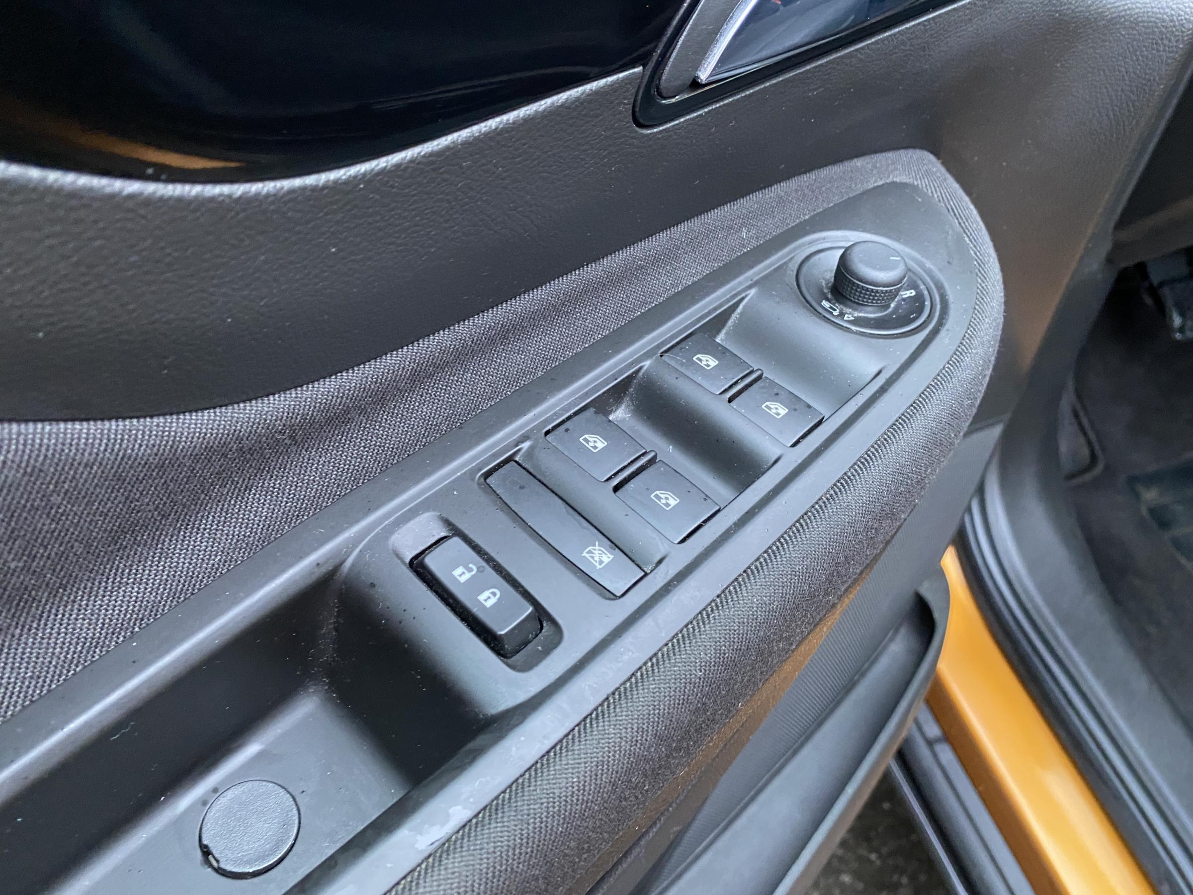 Opel Mokka, 2017 - pohled č. 13